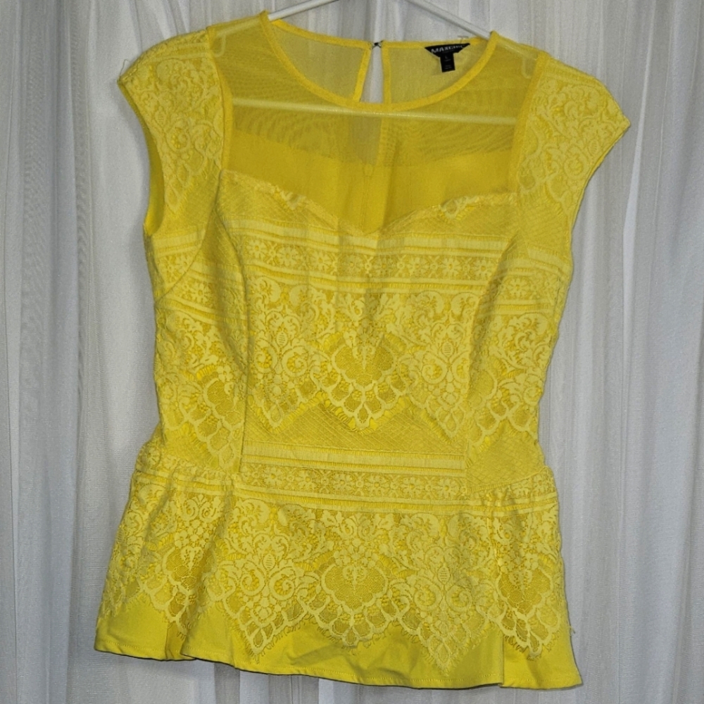 Lemon Yellow Sleevless Lace Top (L)